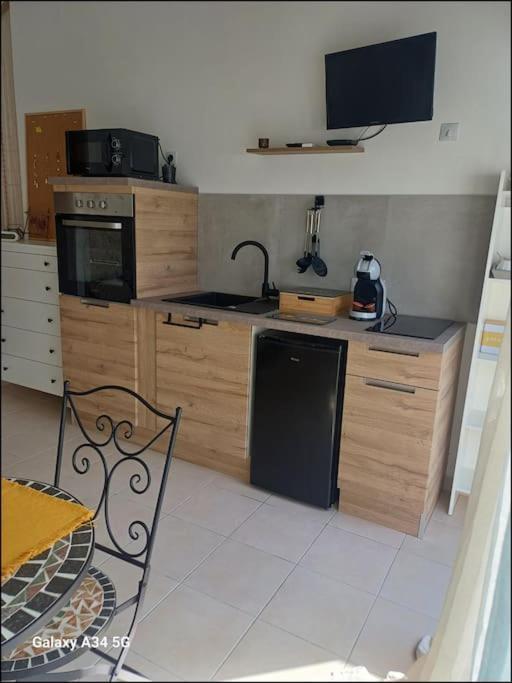 Studio Mi Casa Es Su Casa Vauvert Eksteriør bilde